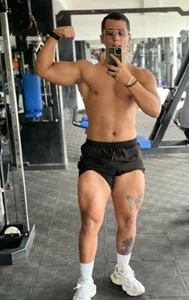 Marcus' Body🔥 de hot69temptation_  Imagens