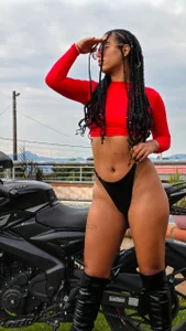 raven_stonee THANK YOU FOR THIS DREAM 🥰 Billede 3