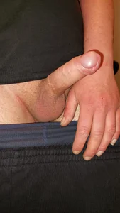 Mastrubeertje Public টি ছবি