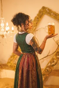 BriaConner_ OKTOBERFEST 🍻 Foto