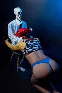 samara_pikee Im your cowgirl😈  4. fénykép