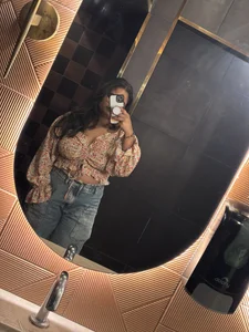 sissarahotty $ Pic