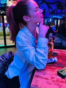 Angel_Skulls kullanıcısının Selfies albümü -  2 fotoğraf