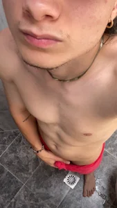 enzo_steel Take a shower with me Immagine 