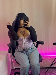 Public de Hinataaa_  3 photos