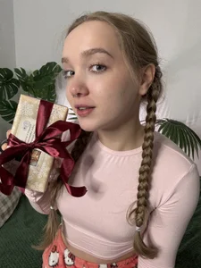 bambi_lu ✨🤍EPIC GOAL 🤍 packing phone to my grandmother🤍✨ Foto