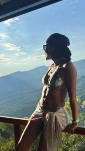 Scarleth_Fox_ “It’s not a pose, it’s an attitude.” 사진 3