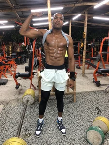 Zdjęcia badboy_jh getting in shape for you, baby: 