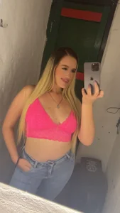 Kaila_Miller pinksss Pic