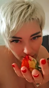 Just_Evgenia: Eva ( 4 фото)