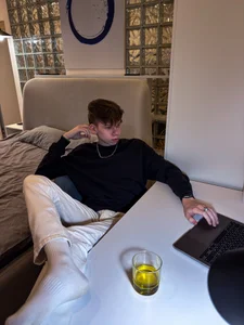 elliot_mars_ public3 Foto