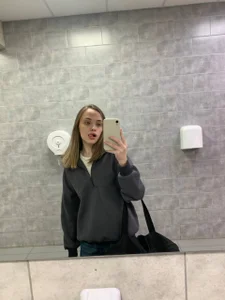 LinetteDagley Public Pic 4