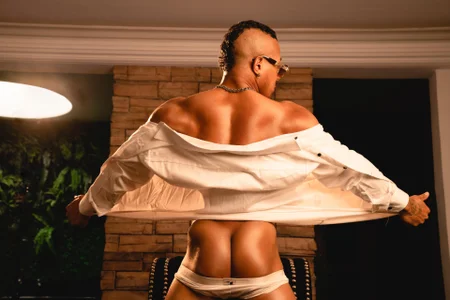 Travis_lenox_ Steel & Sweat Pic 2