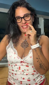 HouseOfIvy Red lace thongs and Cherry 🍒 top Poză 2