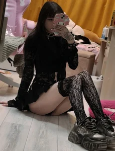 SleepyKristi cutie Pic