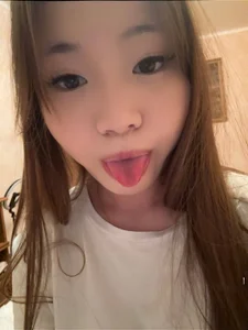 good angle de LunaSuperCute  2 Imagens