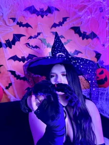skyhotgirll Hallowen Pic 4