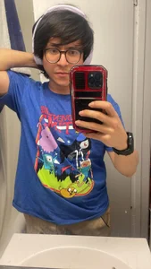 More Friendly Pics de LACloudyBoy  photos