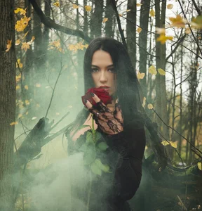 KinkyAmelie kullanıcısının Dark Temptation albümü -  8 fotoğraf