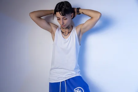 blue looks good on me 💙 de AmberAdams_  4 Imagens