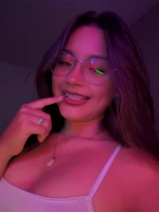 ivette_swan 🩷🩷 Pic 3