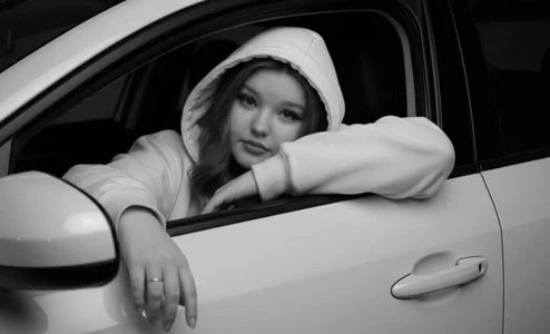 RobinHalminton Public Εικόνα