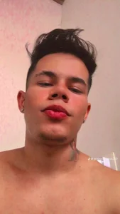 Tommy_Alex_20's photo