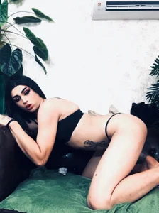 HotIris hot lady Poză 3