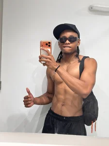 dereck_savage Public Pic