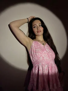 Nathalia_Diaz Public Pic 5