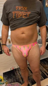 baldbottom Showing off Immagine  8