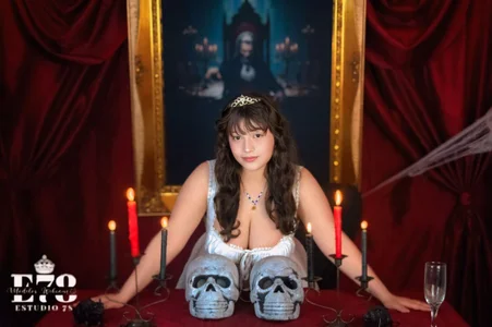 Marii_18 Public Pic 5