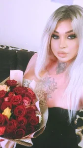 AlenaRios Soft look. Strong presence. Εικόνα 2