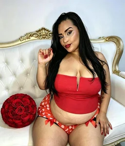 Clarigil Your favorite sexy chubby girl Pic 6