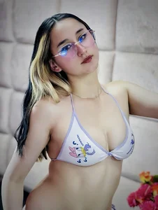 CharlotteStuart: Public ( 3 фото)