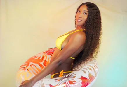 FiorelaLenin 🔥Summer is here, delicious🔥 Pic