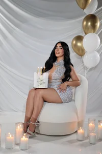 susan_zc Today we celebrate my birthday number 24 Immagine 