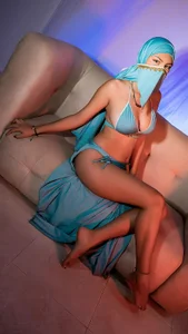 Dalia_hatemm My long, sexy legs 😈🔥 Pic 4