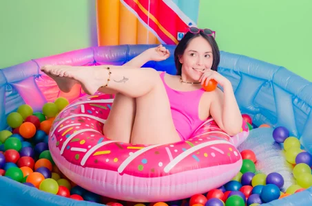 molly_marmalade_ Let's enjoy the end of the summer🔥 Foto 2