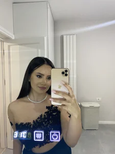 EmilyNovaa Public صورة واحدة|EmilyNovaa Public صورتان|EmilyNovaa Public  4 صور|EmilyNovaa Public  4 صورة