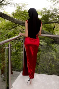 nayiraa_ Public Immagine  2