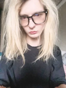 AlicePinkhead: Public ( 3 фото)