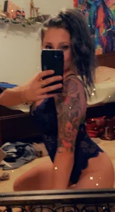 Public de MILFNERD Foto