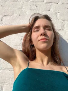 PetraHambelton Sunny evening  😋 Pic 2