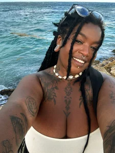 Anaa_Fuentess's The curves of your your years Sex Photo 3