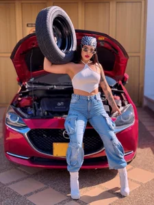 AlyssaDean 🚗Garage Games🔴 Pic