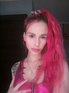 Kate_Reen Public Pic 2