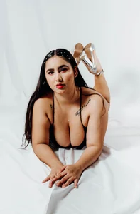 JESSYCORTES kullanıcısının It's time to admire me albümü -  4 fotoğraf