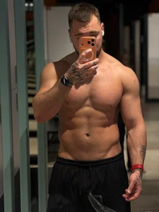big and strong od bebrochka41_  snímek