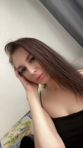 RosalineWhit's XXX Nude Photo 8